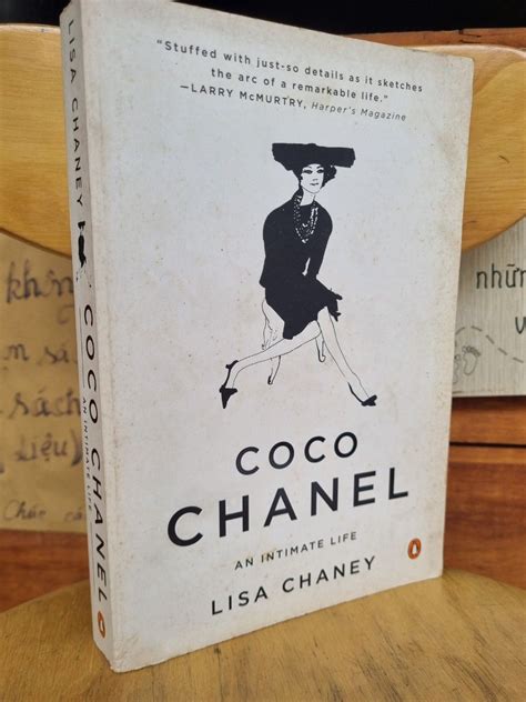 Chanel: An Intimate Life by Lisa Chaney 